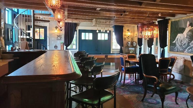 Cedar Oaks Inn Llc Dickinson Eksteriør billede